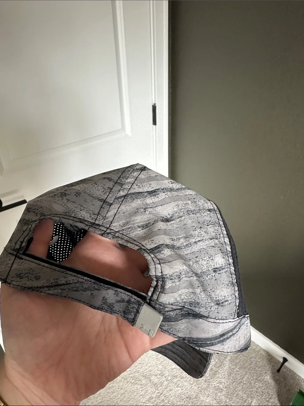Under Armour Gray Striped Performance Hat with Black Back